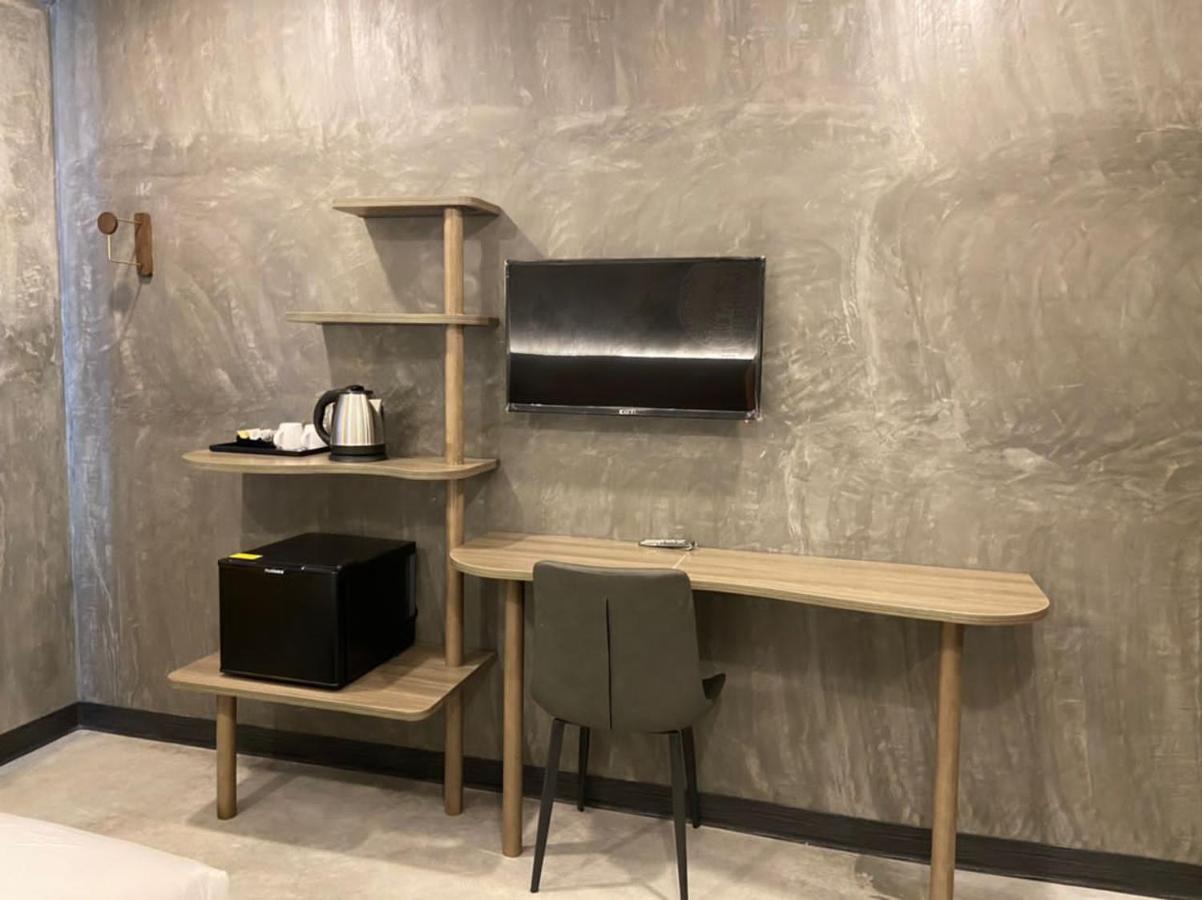 Sri Indar Hotel & Suites Parit Buntar Dış mekan fotoğraf